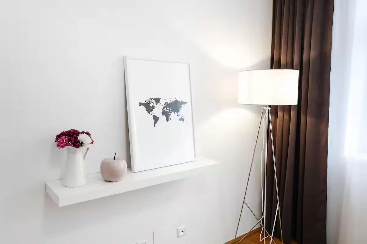 Hoheluft Infinity Selbst-Check-In Apartment Hamburg