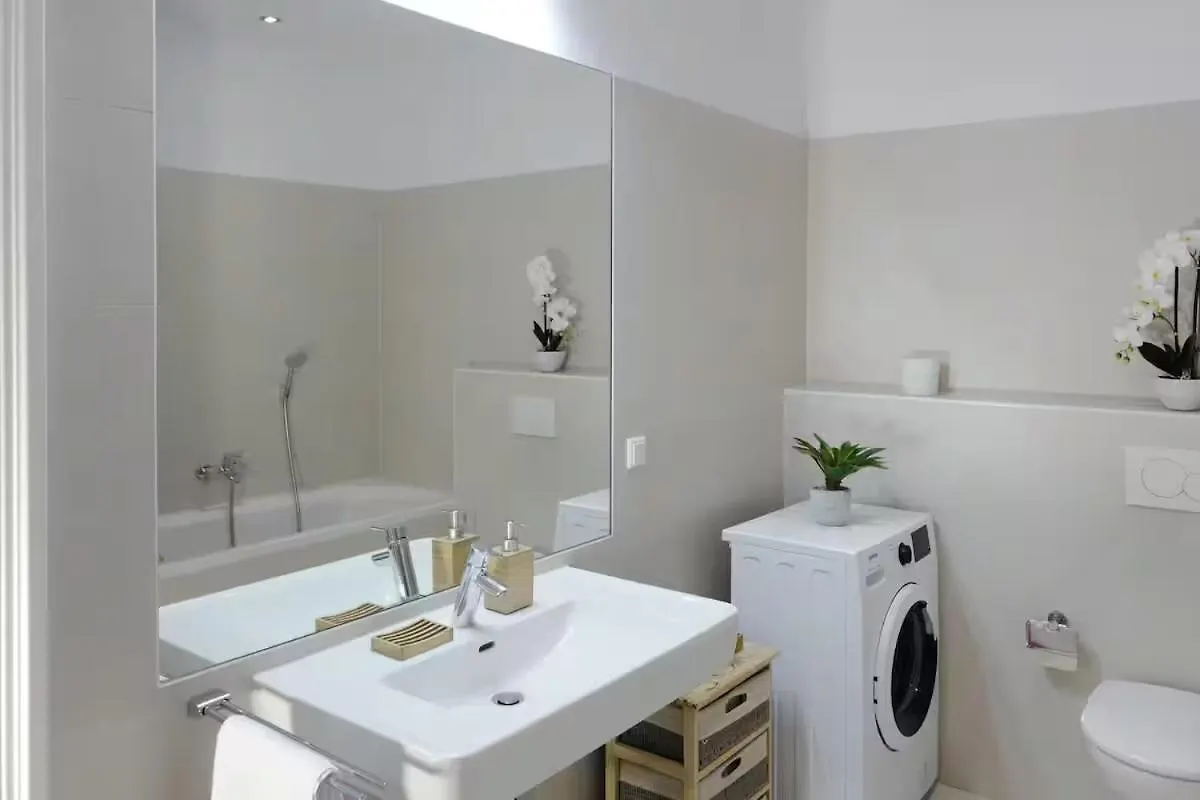 Hoheluft Infinity Selbst-Check-In Apartment Hamburg