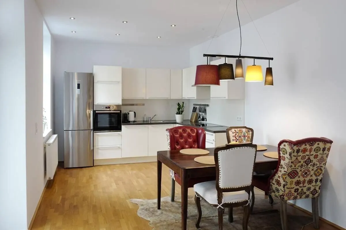 Hoheluft Infinity Selbst-Check-In Apartment Hamburg